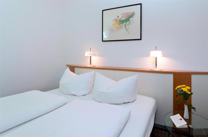 Ibis Styles Filderstadt Stuttgart Messe Extérieur photo
